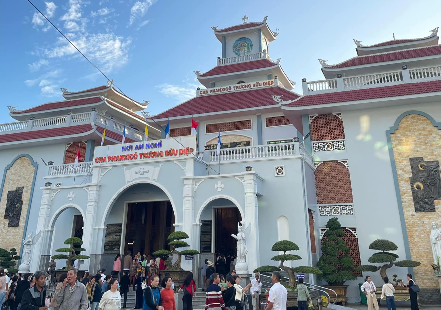 Tản mạn trên những con đường cha đã đi qua...